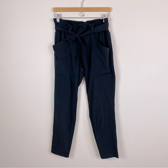 Athleta Skyline Pant Pleated High Rise Paperbag Waist Black Size 4 - Picture 1 of 6
